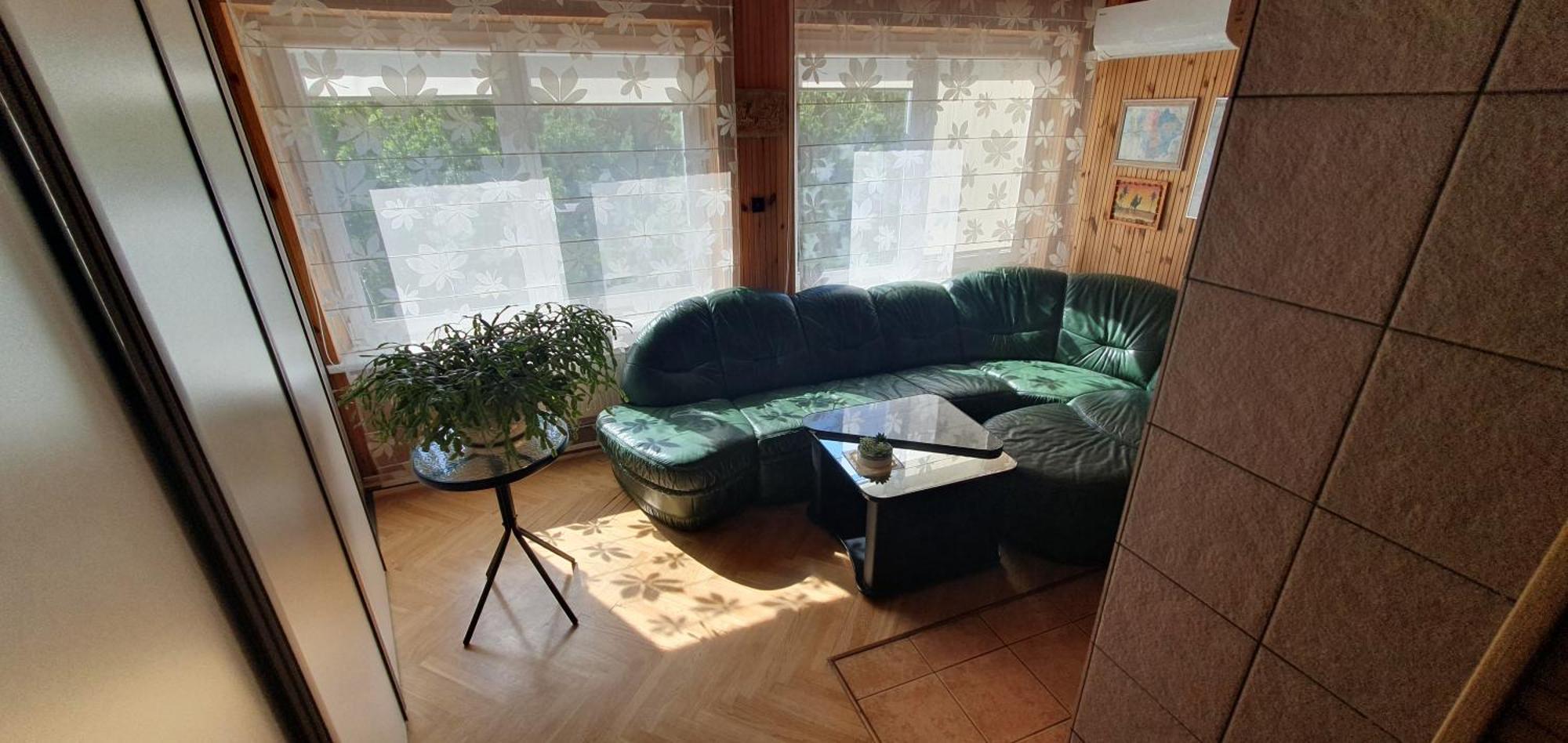 Aparthotel Savas 2 ,,Cosy House Kaunas" & Parking คอนัส ภายนอก รูปภาพ